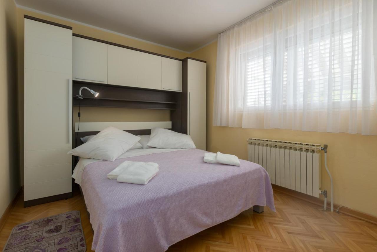 Vila Renata Pula Buitenkant foto